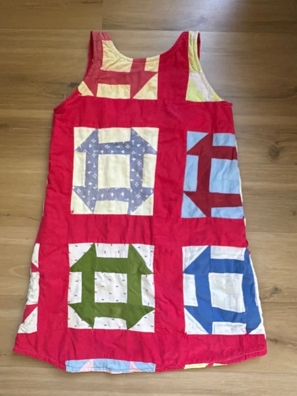 Patchwork vintage quilt dress, handmade - Red and Cream